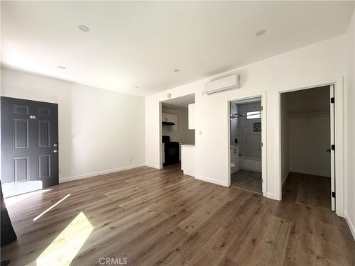 457-455 W Cowles St, Long Beach, CA, 90813-1627 | Card Image