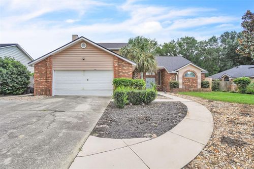 13 Bass Lake Dr, DEBARY, FL, 32713-3188 | Card Image