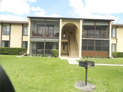 f2-810 Sky Pine F2 Way, Greenacres, FL, 33415 | Card Image