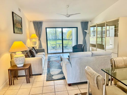 201-2840 Casa Way, Delray Beach, FL, 33445-8751 | Card Image