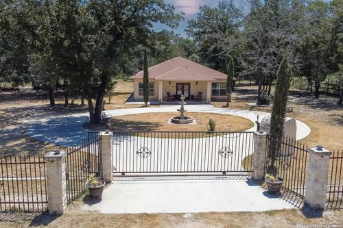 23014 Kendall Way, San Antonio, TX, 78264-4235 | Card Image