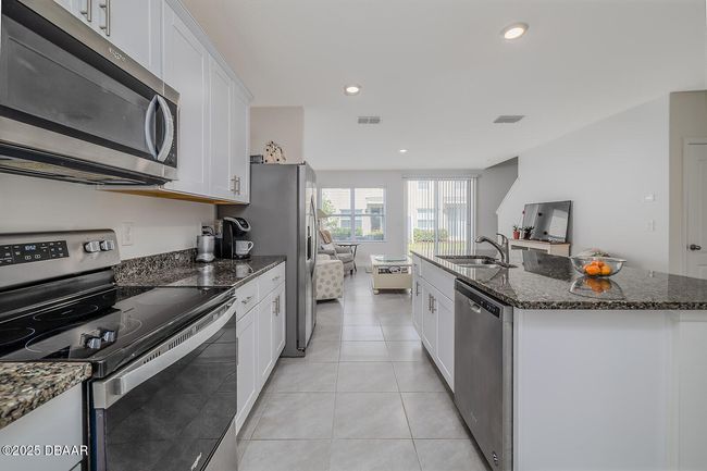 58 Bella Oaks Dr, Townhouse with 2 bedrooms, 3 bathrooms and null parking in PORT ORANGE FL | Image 11