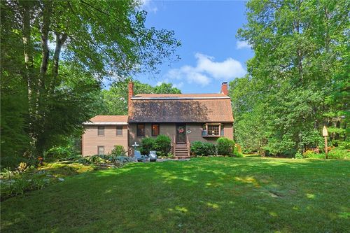 245 Albee Road, Uxbridge, MA, 01569 | Card Image