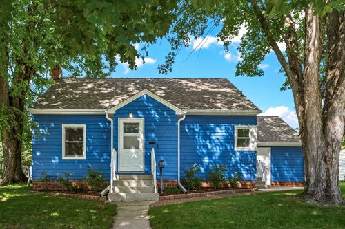 1315 10th St E, Glencoe, MN, 55336-2404 | Card Image