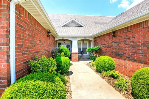 916 S Lafayette St, Rogers, AR, 72758-1337 | Card Image