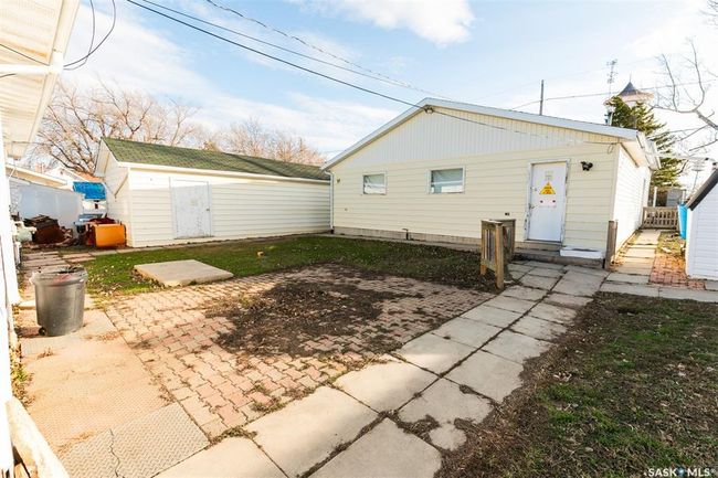 541 Alberta Ave, House other with 2 bedrooms, 1 bathrooms and 5 parking in Kerrobert SK | Image 9