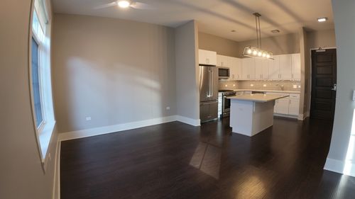 apt-505-2050 N Clark St, Chicago, IL, 60614-7723 | Card Image