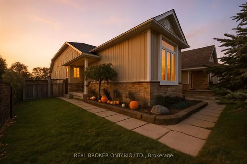 58 Porchlight Dr, Elmira, ON, N3B3M7 | Card Image