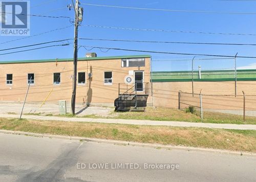 940-11 Innisfil St, Barrie, ON, L4N3C9 | Card Image