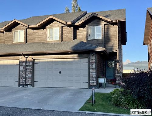 11-718 Valley Centre Drive, Driggs, ID, 83422 | Card Image