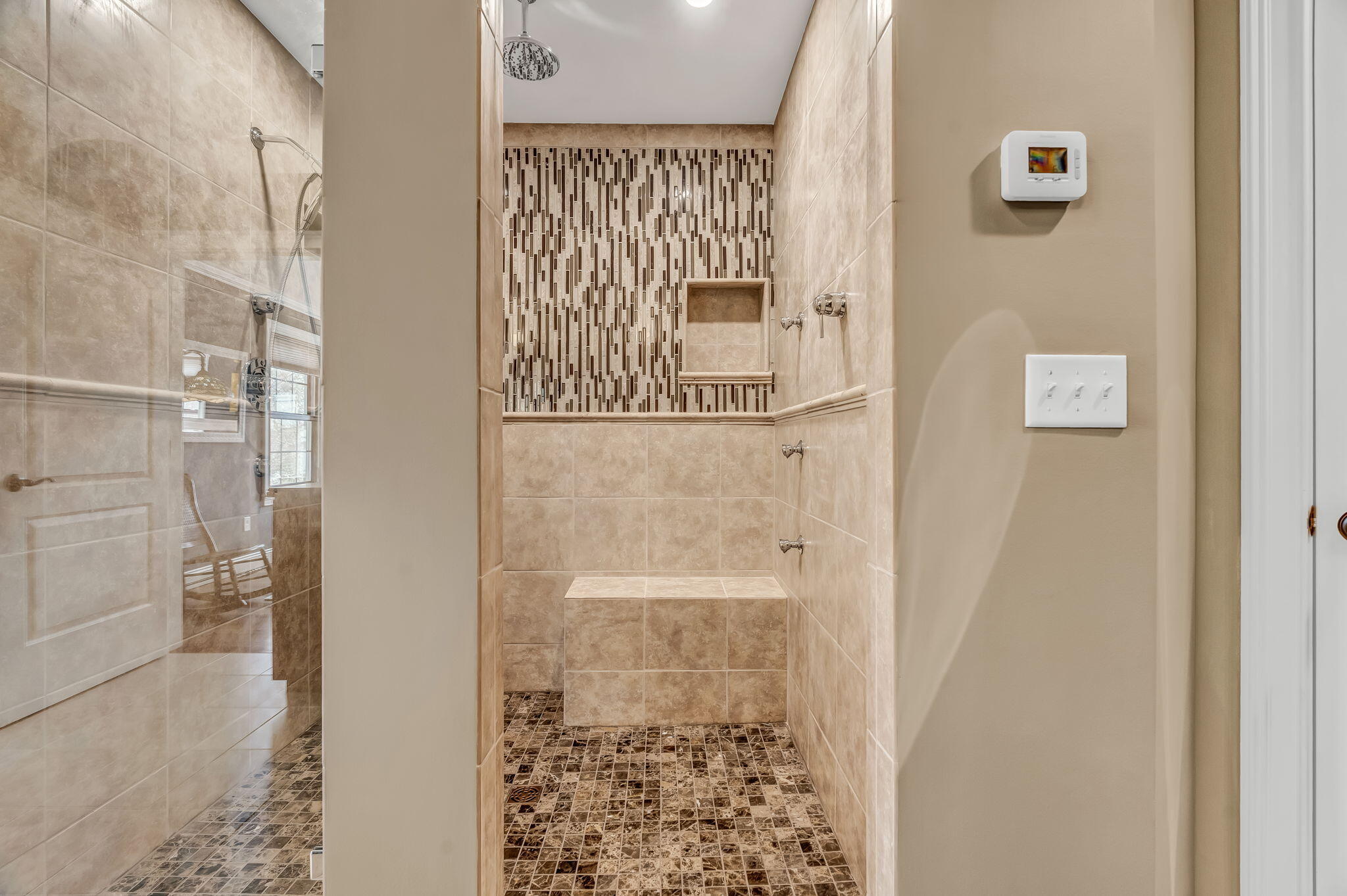 Residential in Hermon 3
