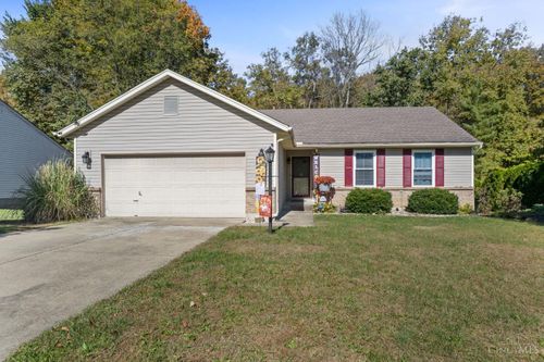 3923 Little Creek Dr, Amelia, OH, 45102 | Card Image