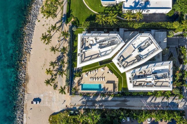 APT-304 - 106 Inlet Way, Condo with 2 bedrooms, 3 bathrooms and null parking in Palm Beach Shores FL | Image 31