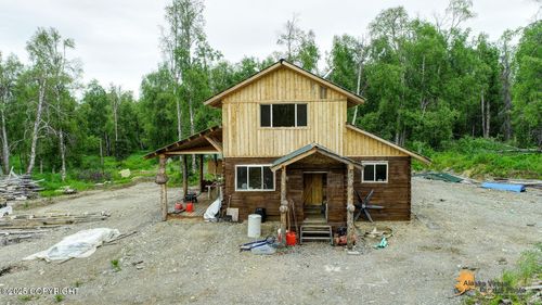 22533 E Big Mountain Dr, Talkeetna, AK, 99676 | Card Image