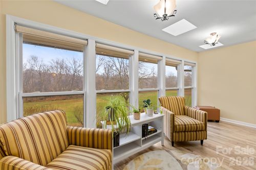 1002 Kenilworth Ct Nw, Concord, NC, 28027-8621 | Card Image