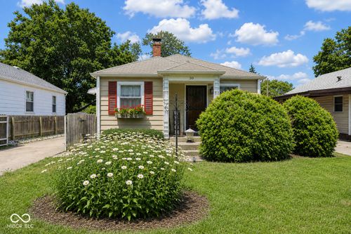 30 N Edmondson Ave, Indianapolis, IN, 46219-6202 | Card Image