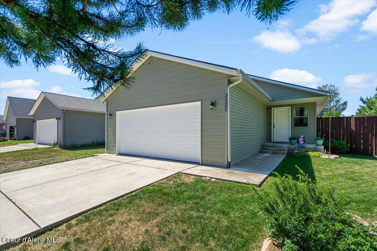 10th Ave, Spirit Lake, ID 83869