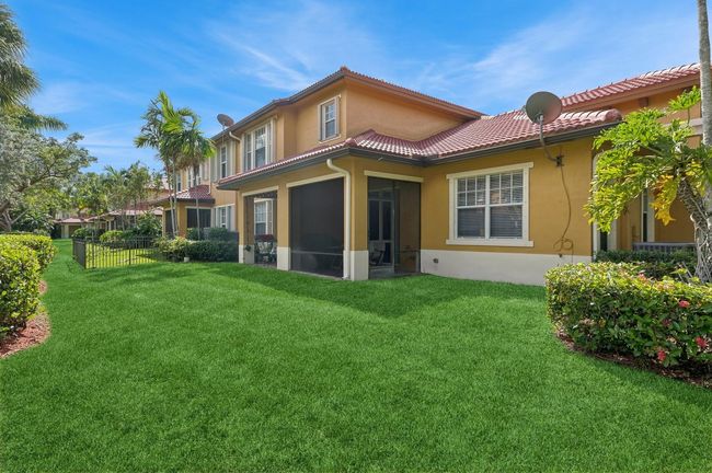 5779 Nw 120 Th Ave, Townhouse with 3 bedrooms, 2 bathrooms and null parking in Coral Springs FL | Image 21