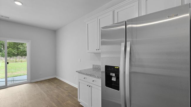 Cali_Electric_white_5 | Image 6
