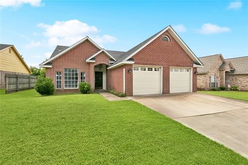 61 Shearwater Dr, La Place, LA, 70068-6451 | Card Image