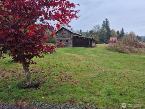 8731 State Route 92, Granite Falls, WA, 98252-9779 | Card Image