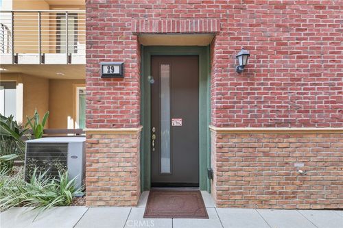 unit-29-422 W Route 66, Glendora, CA, 91740-4375 | Card Image