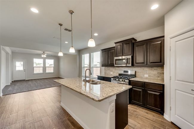 415 Helm Ln, House other with 3 bedrooms, 2 bathrooms and null parking in Azle TX | Image 7
