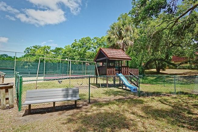 2725 14 Th Ct, Townhouse with 2 bedrooms, 3 bathrooms and null parking in PALM HARBOR FL | Image 27