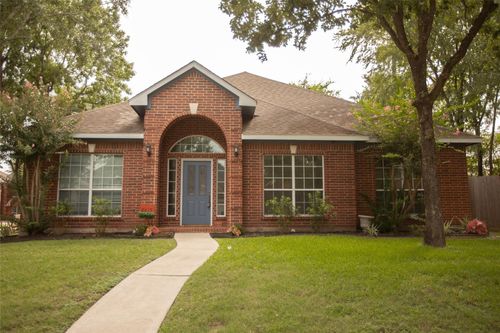 8615 Mile Run Rd, Humble, TX, 77346-6170 | Card Image