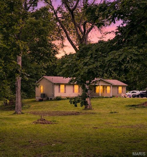 9934 Thurman Oaks Rd, Valles Mines, MO, 63087-1324 | Card Image