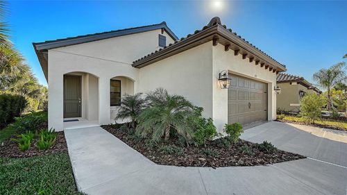 277 Potenza Loop, NORTH VENICE, FL, 34275-5628 | Card Image