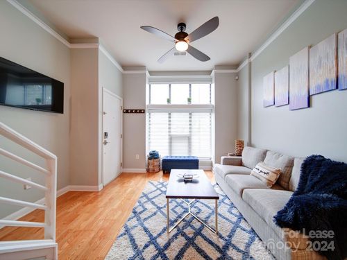 546 New Bern Station Ct, Charlotte, NC, 28209-1154 | Card Image