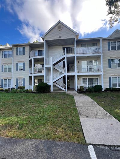 91 - 91 Iroquois Dr, Condo with 2 bedrooms, 2 bathrooms and null parking in Galloway Township NJ | Image 1