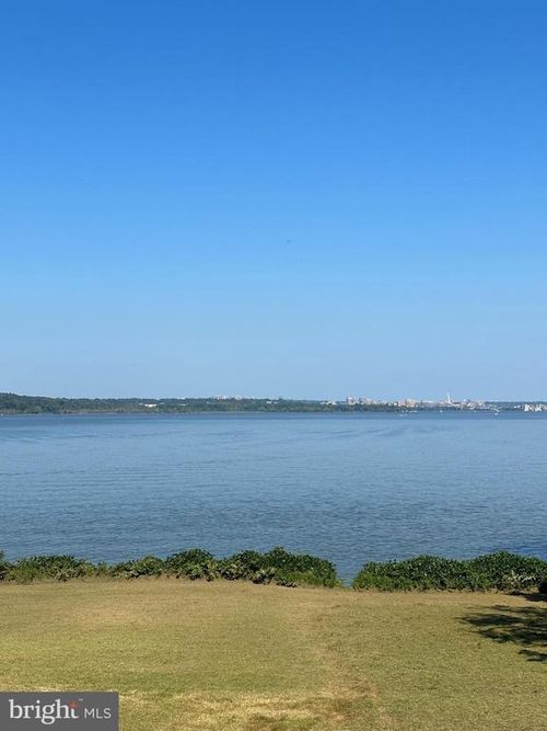 11017 Riverview Rd, FORT WASHINGTON, MD, 20744-5832 | Card Image