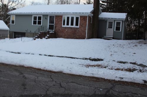 2 Norman Ave, West Bridgewater, MA, 02379-1320 | Card Image