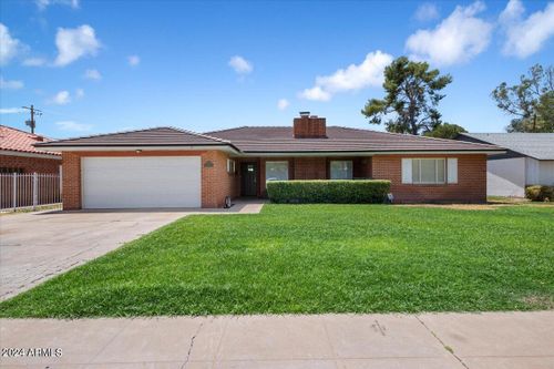 845 W Edgemont Ave, Phoenix, AZ, 85007-1112 | Card Image