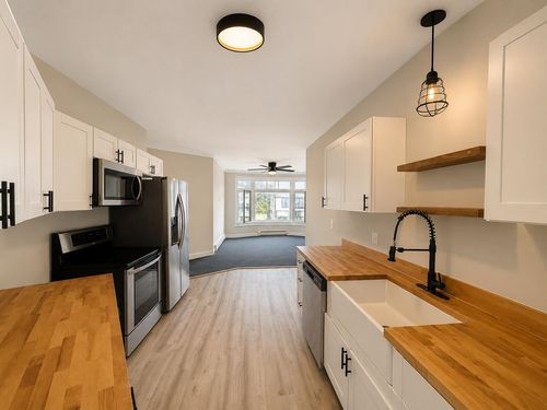 4-408 Central St, Franklin, NH, 03235-1794 | Card Image