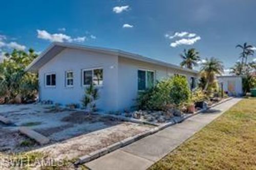 1112 Se 39th Ter, Cape Coral, FL, 33904-5116 | Card Image