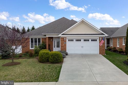 617 Redbud Ln, WOODSTOCK, VA, 22664-2091 | Card Image