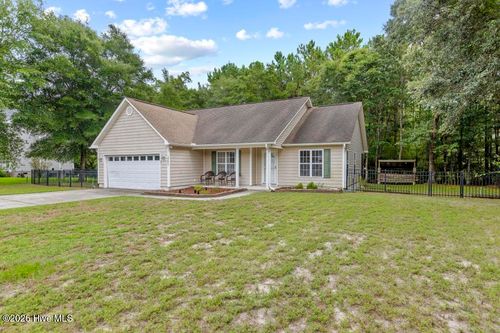 1731 Chadwick Shores Dr, Sneads Ferry, NC, 28460-9283 | Card Image
