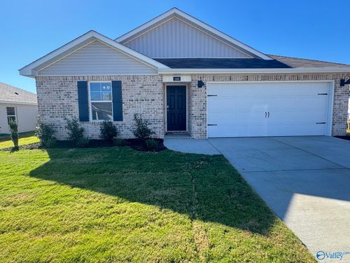 148 List Rd, Huntsville, AL, 35810-6471 | Card Image
