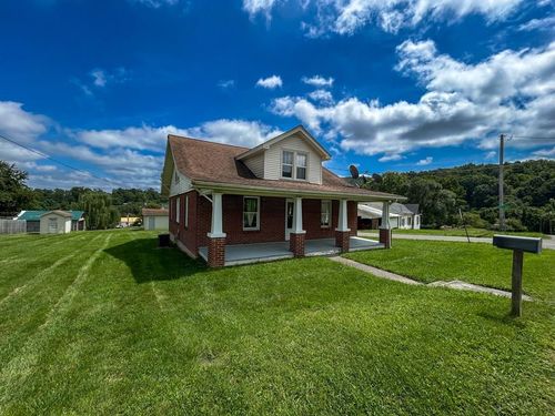 315 Lake St, Pulaski, VA, 24301-6319 | Card Image