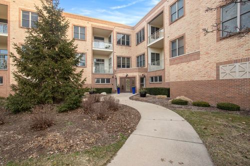 314-29 E 6th St, Holland, MI, 49423-3369 | Card Image