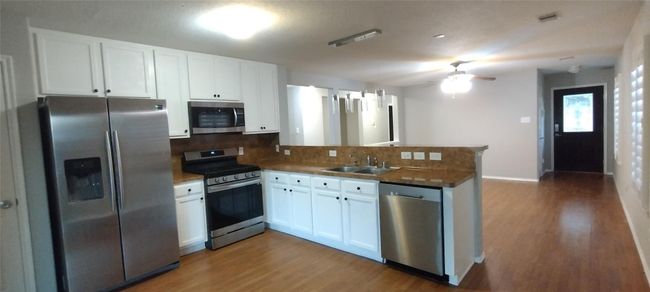 2518 Skyview Cove Ct, House other with 3 bedrooms, 2 bathrooms and 2 parking in Houston TX | Image 7