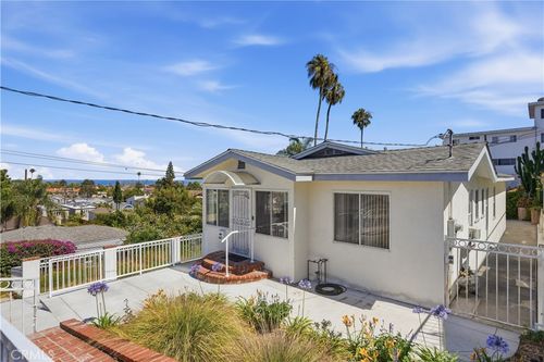 661 W 26th, San Pedro, CA, 90731 | Card Image