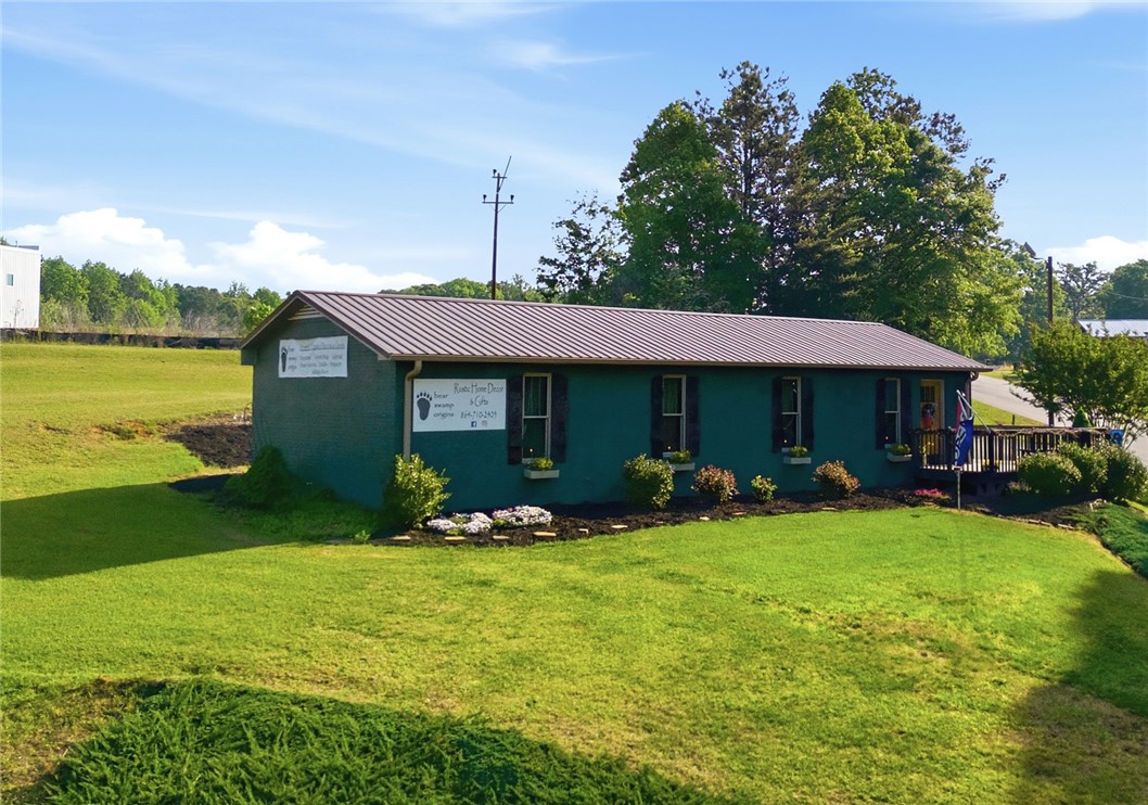 101 Misty Dr, West Union, SC 29696