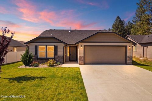 16321 N Hadley Loop, Rathdrum, ID, 83858-1451 | Card Image