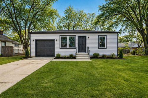 2814 Marshall St, Rockford, IL, 61109-1339 | Card Image