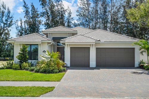 692 Ravens Landing Dr, Vero Beach, FL, 32968-9737 | Card Image