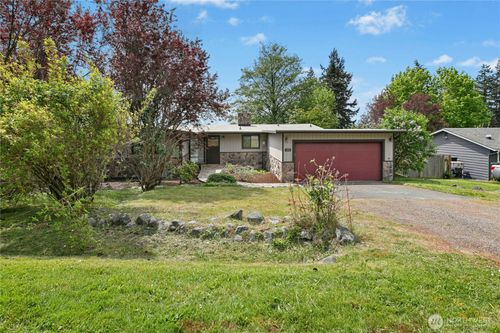 1236 Crescent Dr, Oak Harbor, WA, 98277-8612 | Card Image